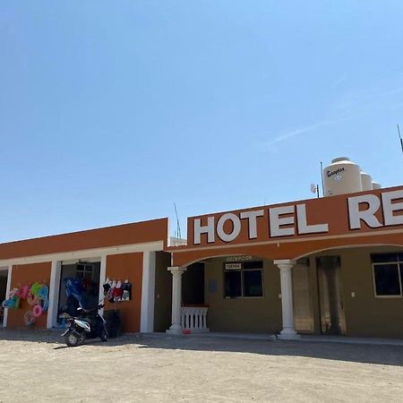 Rebolledo Imperial Hotel San Cristobal  Exterior photo