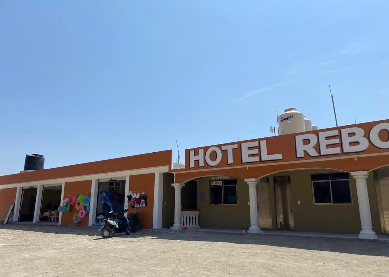 Rebolledo Imperial Hotel San Cristobal  Exterior photo